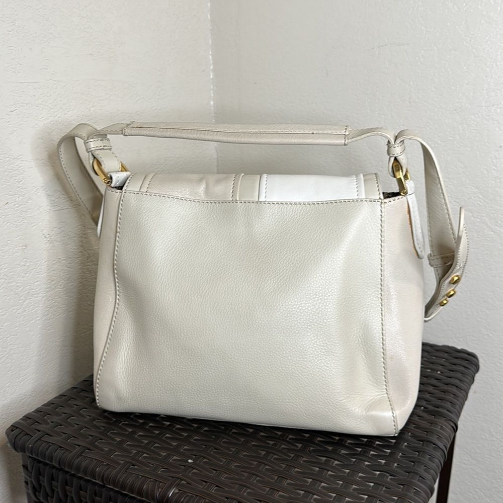 Fendi White Leather Shoulder Bag Gold FF Buckle Crossbody 🍀 - Picture 10 of 17